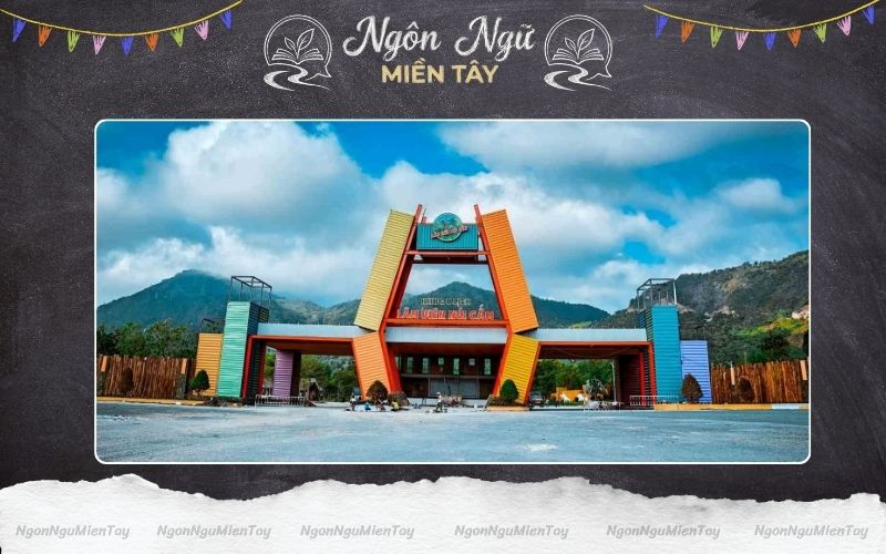 Thiên Cấm Sơn (Núi Cấm) tại huyện Tịnh Biên, tỉnh An Giang
